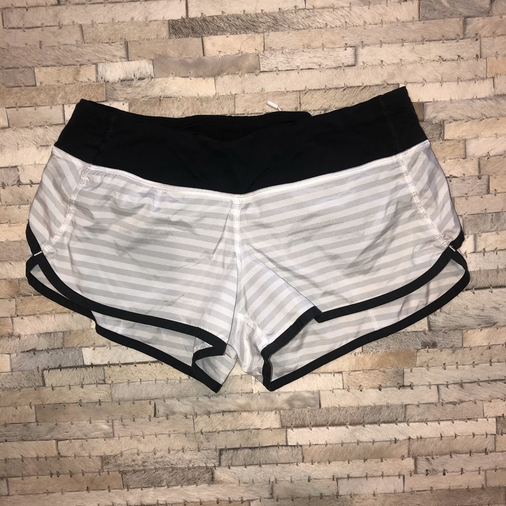 Lululemon speed up shorts size 4